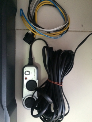 Sub BOX ใต้เบาะ Kenwood KSC-SW10 ดอก5x7นิ้ว 2ดอก ว้อยคู่ เพาเวอร์ในตัว150W มือ2 ญี่ปุ่น Sub BOX ใต้เบาะ Kenwood KSC-SW10 ดอก5x7นิ้ว 2ดอก ว้อยคู่ เพาเวอร์ในตัว150W มือ2 ญี่ปุ่น