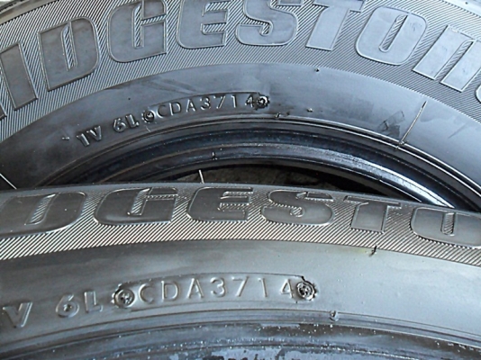 ยางกระบะขอบ15 บริดสโตน205-70-R15ลงพื้นปี15 ยางกระบะขอบ15 บริดสโตน205-70-R15ลงพื้นปี15