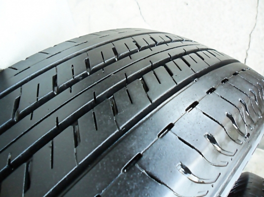 ยางกระบะขอบ15 บริดสโตน205-70-R15ลงพื้นปี15 ยางกระบะขอบ15 บริดสโตน205-70-R15ลงพื้นปี15