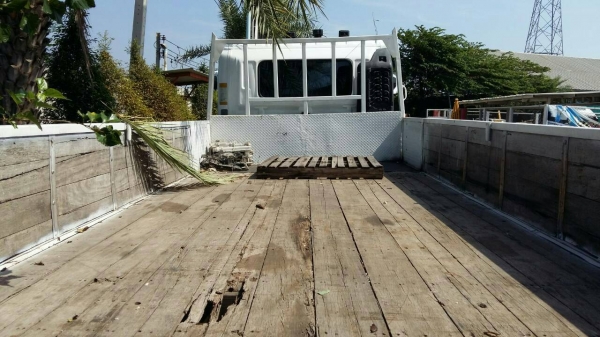 หกล้อ ฮีโน่ FC9J145ปี51ช่วงยาว5.50ม สภาพพร้อมใช้ ทะเบียนพร้อมโอน