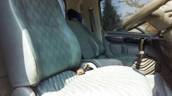 หกล้อ ฮีโน่ FC9J145ปี51ช่วงยาว5.50ม สภาพพร้อมใช้ ทะเบียนพร้อมโอน