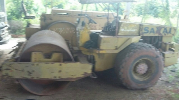 รถบดยี่ห้อ SAKAI ขนาด 12 ตัน สั่นสะเทือนได้สามารถปรับระดับสั่นได้ครับ รถบดยี่ห้อ SAKAI ขนาด 12 ตัน สั่นสะเทือนได้สามารถปรับระดับสั่นได้ครับ