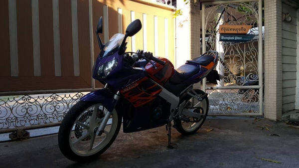 ขออนุญาติขาย HONDA CBR150R สตาร์ทมือ ราคา 19,900 บาท ขออนุญาติขาย HONDA CBR150R สตาร์ทมือ ราคา 19,900 บาท