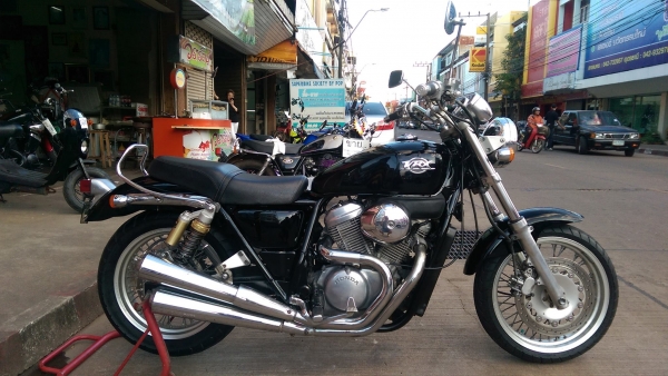 ขายคับ HONDA VRX400 ปี1997 เดิมๆสีสวยพึงเก็บงานมาใหม่คับ แฮนด์แต่ง อินวอยส์ สรรพสามิตร ราคา 73500 บาท ส่งได้ทั่วไทยคับ สนใจติดต่อ 081-0578282 FACEBOOK ชาญณรงค์ ป๊อป ชัยอมฤต ไอดีไลน์ POPBIGBIKESAKON คับ สนใจรถสวย ถูก ดี ต้อง POP BIGBIKE SAKONNAKHON คับ คลิ