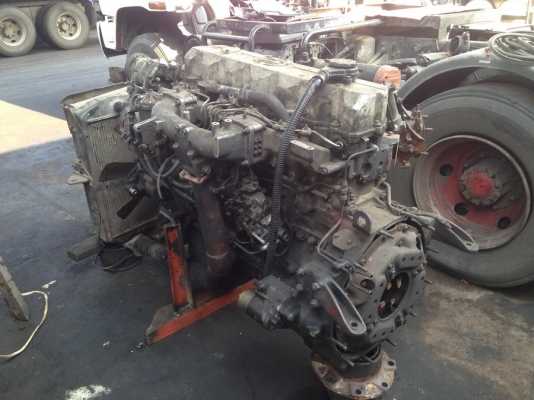 เครื่อง Hino P09C ยกลงจากรถ มีหม้อน้ำ-อินเตอร์ ไม่มีเกียร์