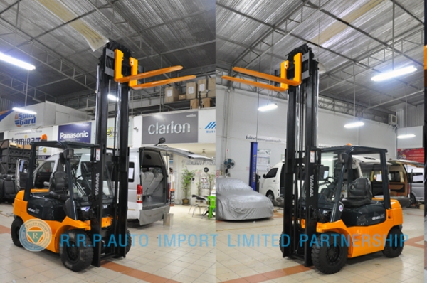 ขายรถโฟล์คลิฟท์มือสอง TOYOTA รุ่น 7FD25-22249 ราคา 395,000 บาท นำเข้าจากประเทศญี่ปุ่น 100\% ไม่เคยใช้งานในไทย