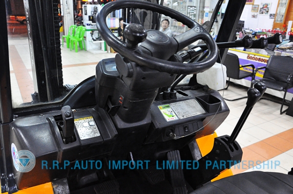 ขายรถโฟล์คลิฟท์มือสอง TOYOTA รุ่น 7FD25-22249 ราคา 395,000 บาท นำเข้าจากประเทศญี่ปุ่น 100\% ไม่เคยใช้งานในไทย