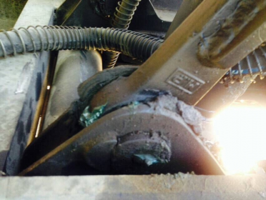 รถฮีโน่ 6 ล้อดั้ม FC4J  145 แรงม้า. ปี 41.   สนใจติดต่อ  081 - 6079515