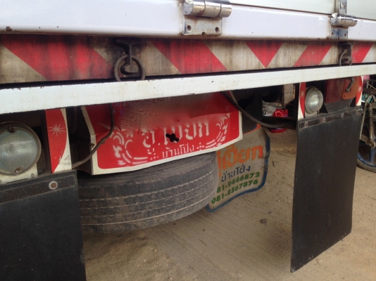 รถฮีโน่ 6 ล้อดั้ม FC4J  145 แรงม้า. ปี 41.   สนใจติดต่อ  081 - 6079515