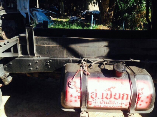 รถฮีโน่ 6 ล้อดั้ม FC4J  145 แรงม้า. ปี 41.   สนใจติดต่อ  081 - 6079515