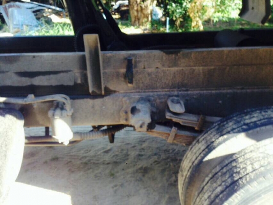 รถฮีโน่ 6 ล้อดั้ม FC4J  145 แรงม้า. ปี 41.   สนใจติดต่อ  081 - 6079515