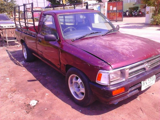 ขาย TOYOTA MIGHTY-X ปี 1994 พาวเวอร์ เครื่องดี แอร์เย็น เเชสซีสวยไม่ผุ ช่วงล่างดี ภาษีไม่ขาด สีพอได้ กะบะผุนิดหน่อย รถพร้อมใช้ ราคา คับ 087-6835269 ดูรถเทพารักษ์ ก.ม 21 คับ