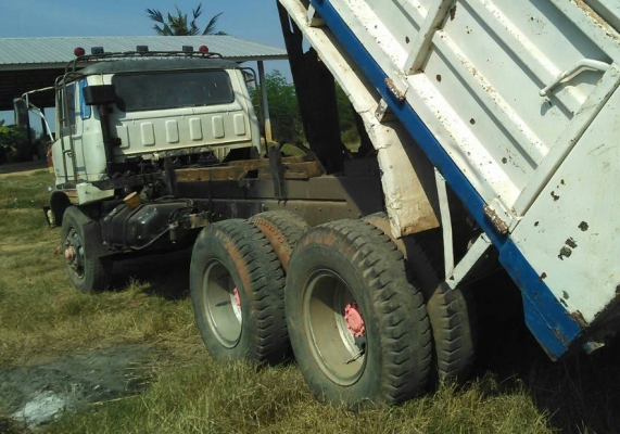 สิบล้อ ฮีโน่ KT725 HO7C185 pawer สโลส 2เพา สภาพดีสวยคู่เดิมทั้งคันทะเบียนพร้อมโอน  ด่วนๆ