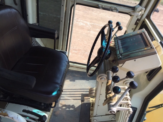 รถเกรด CAT 140G.   สนใจติดต่อ  081 - 6079515