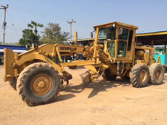 รถเกรด CAT 140G.   สนใจติดต่อ  081 - 6079515
