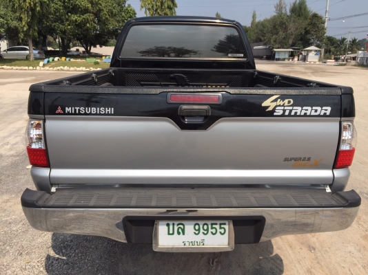 ขายมิตซู สตราด้า โฟร์วิน 2800 มี ABS  AIRBAG  สภาพเดิมๆ รถออกห้างมือดียว ตั้งแต่ป้ายแดง ปี 44