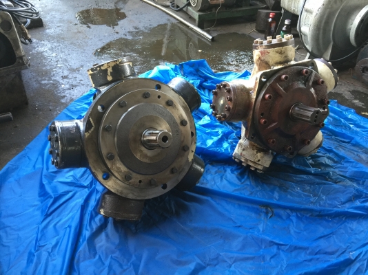 Sell> ขายปั้มห้าดาว OLIOSTIP Made in Italy ขนาดใหญ่ สวย สด ใหม่ รับประกันคุณภาพครับ