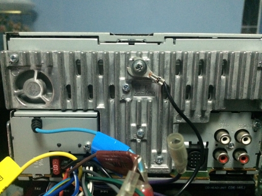 KENWOOD DPX-U70 24Bit DAC USB IPOD MP3 CD AUX ปรีเอ้า2ชุด เปลื่ยนไฟได้ทุกมุมจุดไฟ แยกสี ตัดสีได้ กราฟฟิก ลูกเล่นเยอะ คุมกล่องCD มือ2 ญี่ปุ่น