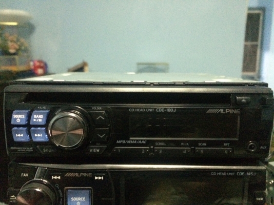 Alpine CDE-100J MP3 CD ไม่มีปรีเอ้า มีภาคขายในตัว มีAUX สภาพสวยมาก มือ2 ญี่ปุ่น