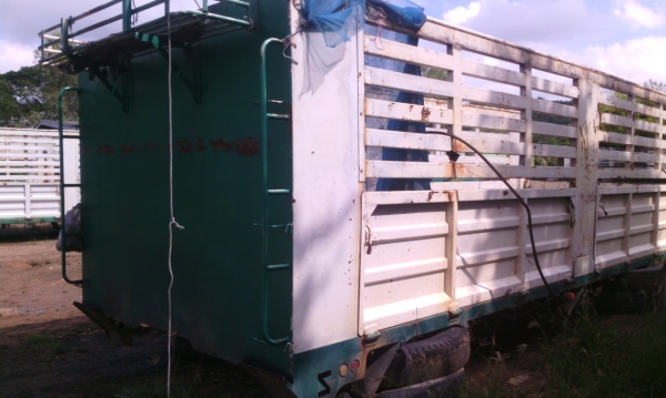 กระบะ 10 ล้อไม่ดัมพ์ ยาว 7 เมตร