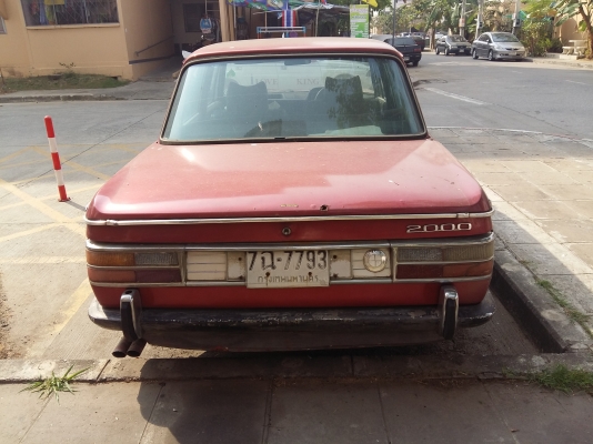 ขายรถเก่าคลาสสิค BMW 2000 ปี 1971