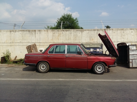 ขายรถเก่าคลาสสิค BMW 2000 ปี 1971