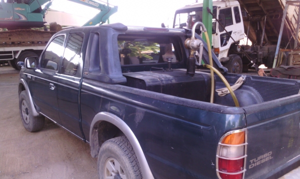 FORD โฟวิล 2500 ปี 42