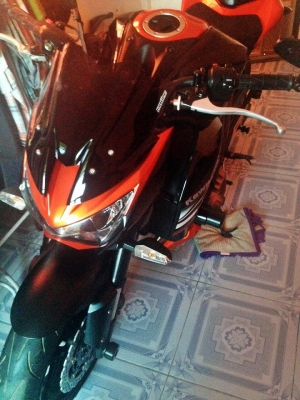 เหลือ 319,000บาท Kawasaki Z800 ปี2014 สีส้ม-ดำ รถบ้าน วิ่งน้อย เลขไมล์ 3840 ทะเบียนไม่ขาดต่อ (เปลี่ยนทะเบียนเป็นป้ายกรุงเทพฯ) ราคา 325,000บาท  ติดต่อโทร : 083-7545-417  ID Line : guojeng_por