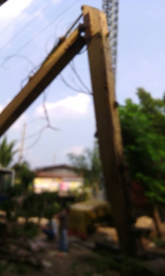 ขายรถแบคโฮ KOMATSU PC200-3 ชุดบูมอาร์มยาว ราคา 350000