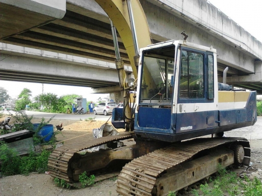ขายรถแบคโฮ KOMATSU PC200-3 ชุดบูมอาร์มยาว ราคา 350000