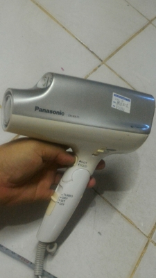 ไดร์เป่าผม Panasonic มีระบบ nanoe ช่วยป้องกันผมเสียเนื่องจากการเป่า