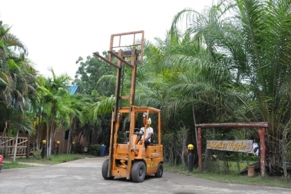 (ลดกระหน่ำ)ขายFORKLIFT MITSUBISHI FG15(1.5ตัน) เสา3เมตร สวยเดิมจากญี่ปุ่น ยังไม่เคยใช้ในไทย 89,000เท่านั้น!!
