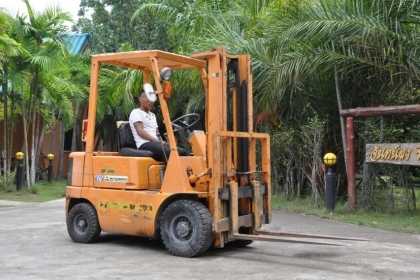 (ลดกระหน่ำ)ขายFORKLIFT MITSUBISHI FG15(1.5ตัน) เสา3เมตร สวยเดิมจากญี่ปุ่น ยังไม่เคยใช้ในไทย 89,000เท่านั้น!!