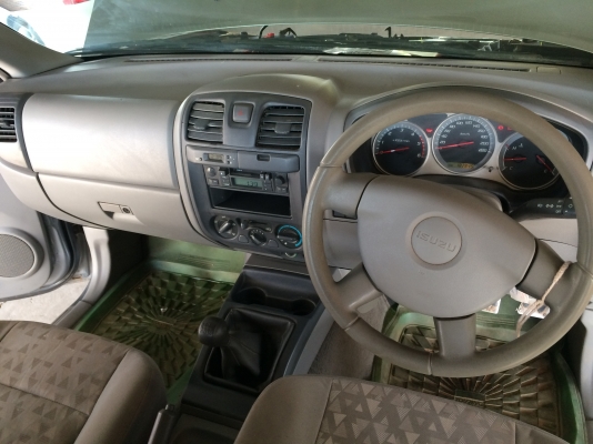 ขาย D-MAX SX 2.5di i tec พร้อมลุยราคาเบาๆ