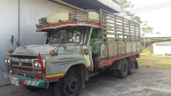 รถหกล้อหัวยาว isuzu เครื่อง 6BD1 165 แรง พวงมาลัยเพาเวอร์ เครื่องดีคันซีสวย ทะเบียนเต็ม เอกสารครบ