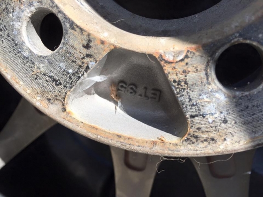 ล้อ 17" final speed + ยางสวย 5/100 (4วง) +35 กว้าง 8" (4วง) ล้อ 17" final speed + ยางสวย 5/100 (4วง) +35 กว้าง 8" (4วง)