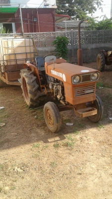 ขายรถไถนั่งขับ คูโบต้า 20 แรง 1 เพลา รถพร้อมใช้ เครื่องเกียร์ ปกติ ราคาถูกกว่าเครื่องดึงน้ำ 28,000 บาท