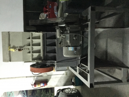 ขายเครื่องบดพลาสติก15แรงฟันตรงของๆไทยปาก24นิ้วครับ