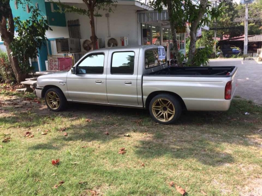 รถกระบะ สี่ประตู Mazda Fighter รถบ้านนะครับ
