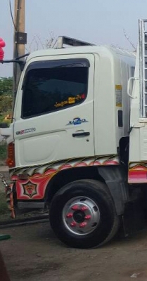 หกล้อ ฮีโน่ FC 4J 145ปี46 ยาว 5.50 ม สภาพดีสวยกริ๊ป ทะเบียนพร้อมโอน ราคา 680,000บ ต่อรอง