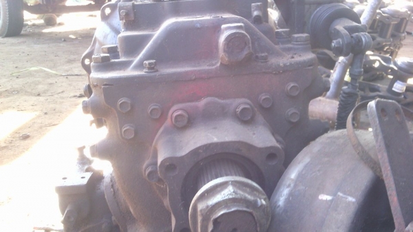 ขายเกียร์ ฮีโน่ 1 M เกี่ยร์ใช้งานปกติ ยกลงเพราะเปลี่ยนเป็น6เกียร์