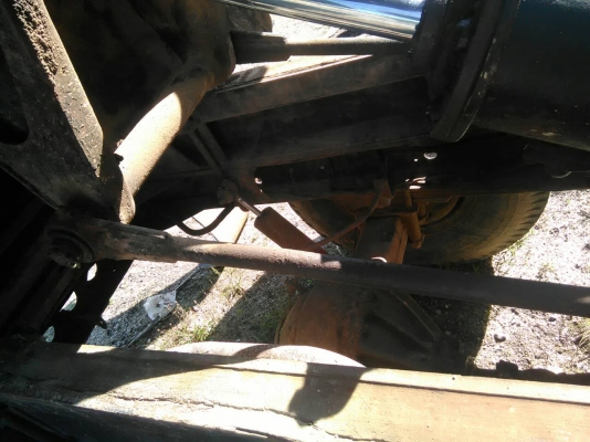 ขายรถบรรทุก 6 ล้อดัมพ์ ISUZU NKR 88 แรงม้า ราคา 250000