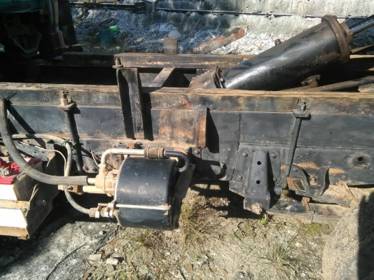 ขายรถบรรทุก 6 ล้อดัมพ์ ISUZU NKR 88 แรงม้า ราคา 250000