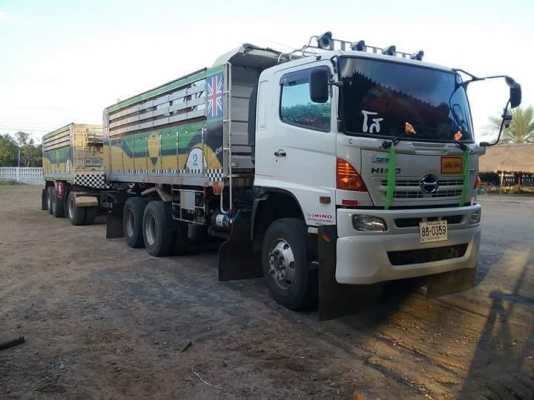 ขายสิบล้อดั้มแม่ลูกHino 344 แม่ดั้มปี 54  ลูกดั้มปี 57 เครื่องดี หัวบาง ยางดี คัสชีสวย เล่มพร้อมราคา 2,050,000 090-772-3710 090-772-3708