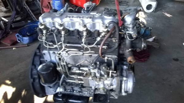 ขายเครื่องยนต์ อีซุซุ c240 ใส่รถโฟล์คลิฟท์