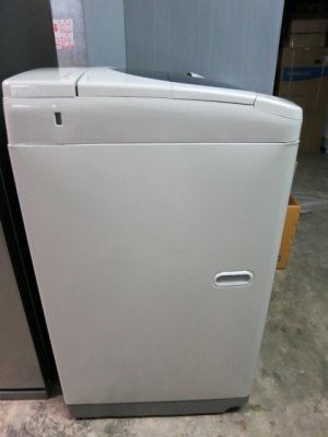 เครื่องซักผ้า LG 11 กิโล อัตโนมัติ ฝาบน รุ่น WF-T1135TD สภาพใหม่ ผลิต 01-56 มีสายน้ำเข้าน้ำออก