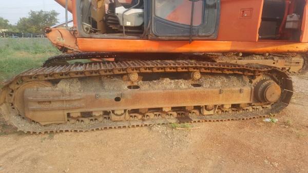 ขายรถแบคโฮ DOOSAN 340 LC เอกสารอินวอย มี 4 คัน ราคาคันละ 2500000