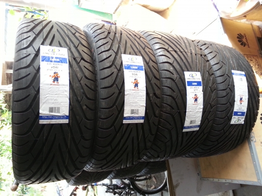 ยางใหม่ขอบ18  ชุดละ7พัน