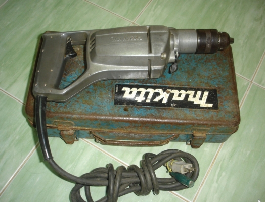 ขายสว่าน2ระบบเจาะกระแทก MAKITA 8416 4หุน(13mm.) 570W.