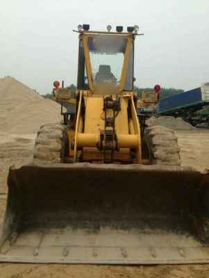 ขายรถตักล้อยาง KOMATSU wa 100-1รถสวยพร้อมใช้ราคา 690,000 090-772-3710 090-772-3708 ขายรถตักล้อยาง KOMATSU wa 100-1รถสวยพร้อมใช้ราคา 690,000 090-772-3710 090-772-3708